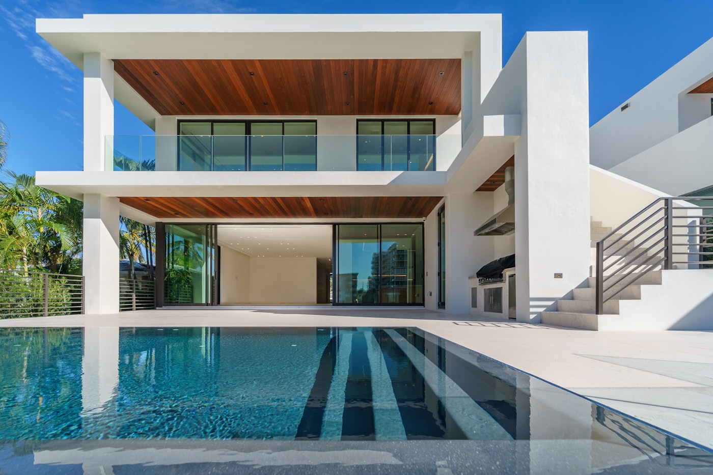 Modern Los Angeles home with pool